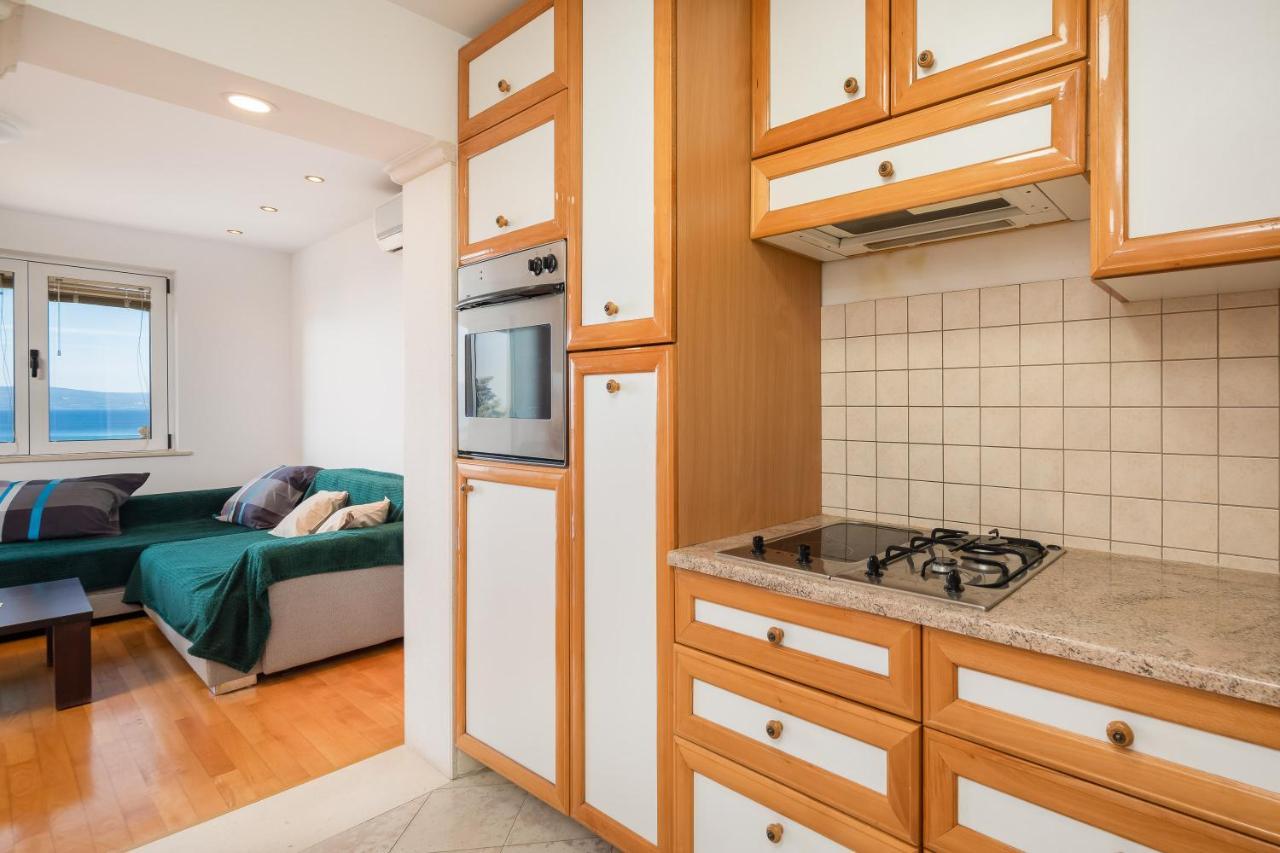 Sunny Vista Apartment Omis Exterior photo